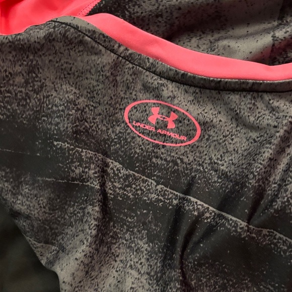 Under Armour Pink and Black Long Sleeve Tee - Picture 4 of 4
